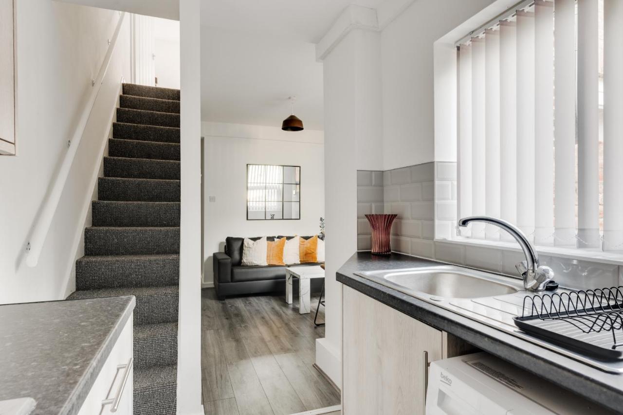Vichy - Strathcona Suites, Houses In Wavertree Liverpool Exteriör bild